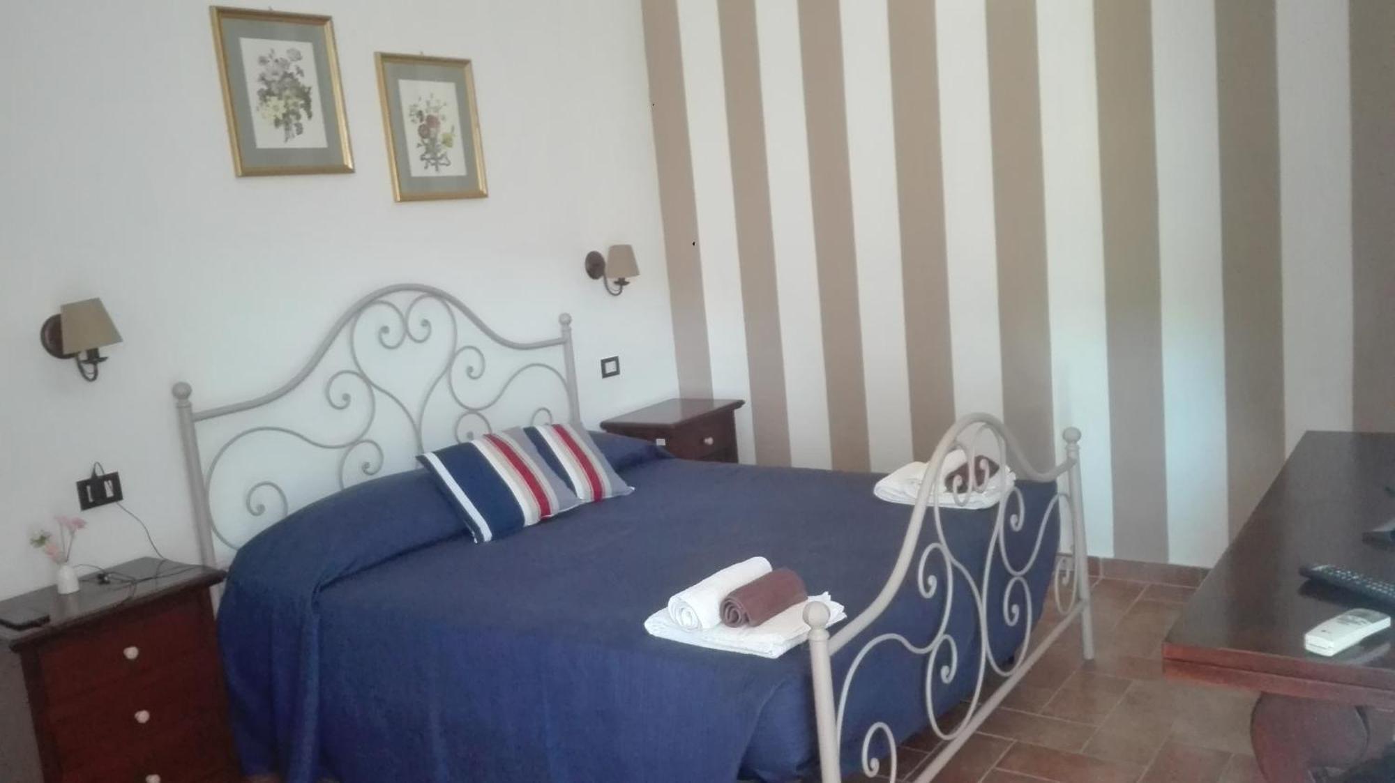 Tenuta Agrituristica Castellesi Squillace Zimmer foto